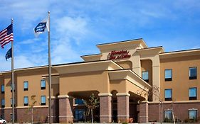 Hampton Inn & Suites